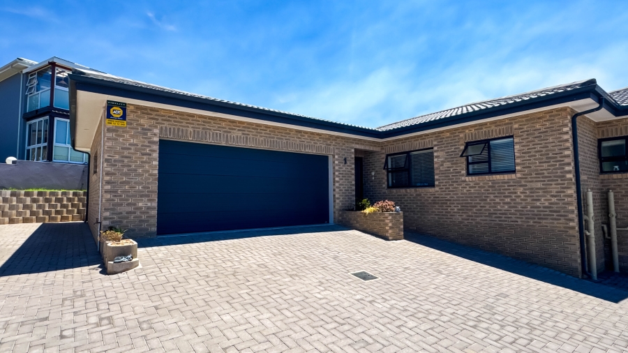 3 Bedroom Property for Sale in Dana Bay Western Cape